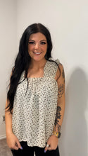 Load image into Gallery viewer, Floral Babydoll Top
